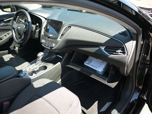 Used 2022 Chevrolet Malibu RS FWD image 42