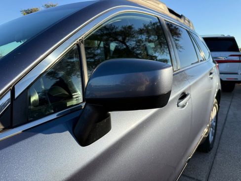 Used 2017 Subaru Outback 2.5i Premium image 10