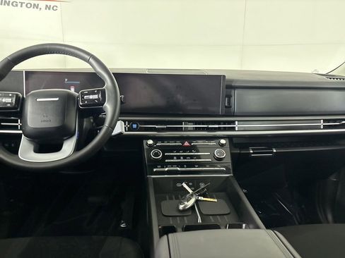 Used 2025 Hyundai Santa Fe SE image 22