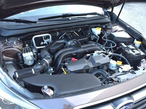 Used 2019 Subaru Outback 2.5i AWD/4WD image 27