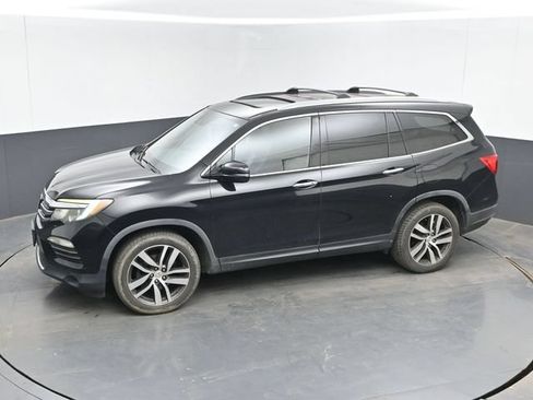 Used 2016 Honda Pilot Elite image 24