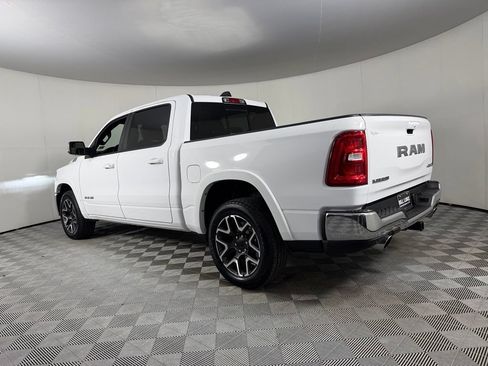 Used 2025 RAM 1500 Laramie AWD/4WD image 10
