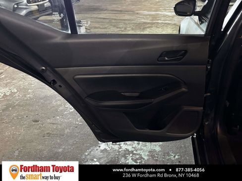 Used 2024 Nissan Altima 2.5 SV FWD image 11