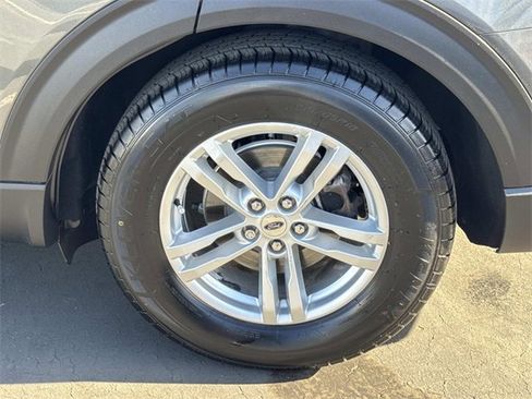 Used 2020 Ford Explorer XLT w/ Equipment Group 202A image 38