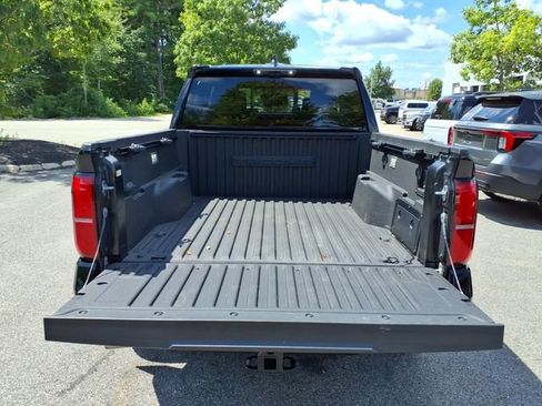 Used 2024 Toyota Tacoma TRD Off-Road w/ TRD Off Road Premium Package AWD/4WD image 11