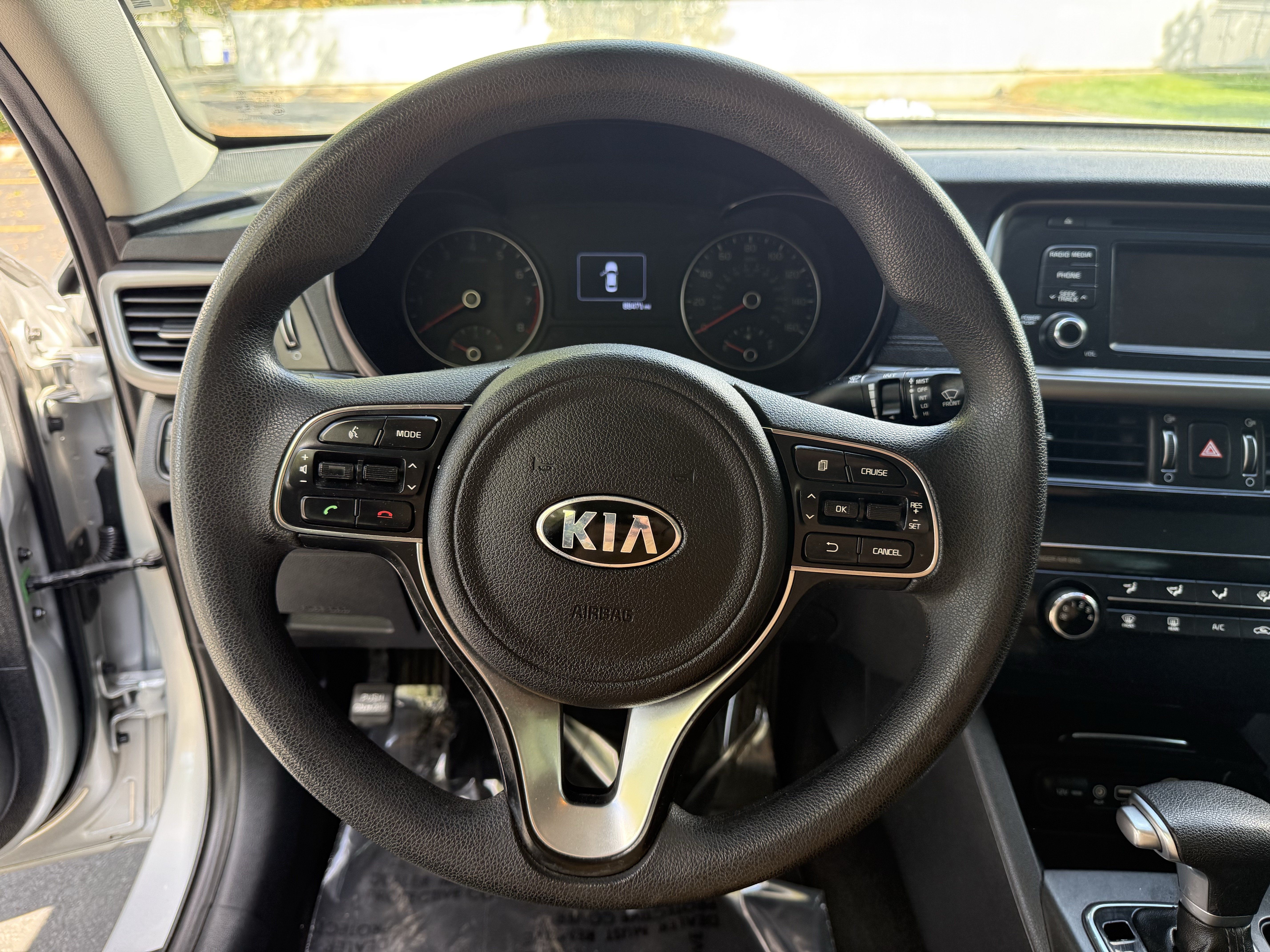 Used 2017 Kia Optima LX FWD image 20