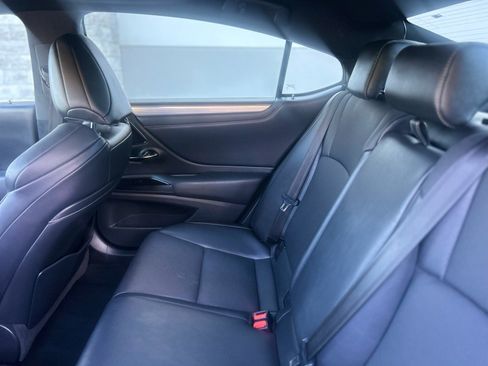 Used 2019 Lexus ES 350 F Sport w/ Accessory Package 2 FWD image 30