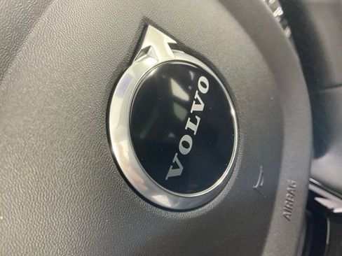 New 2026 Volvo XC60 B5 Plus w/ Protection Package Premier AWD/4WD image 43