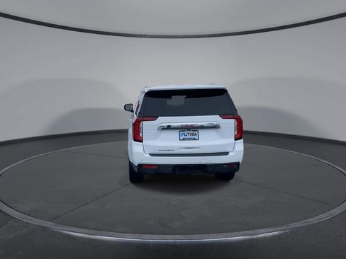 Used 2023 GMC Yukon XL SLT image 7