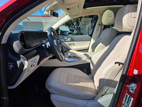 Used 2020 Mercedes-Benz GLS 450 4MATIC image 22