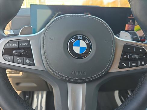 Used 2024 BMW X7 xDrive40i w/ M Sport Package image 26