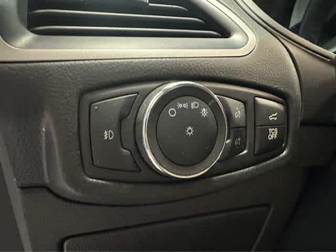 Used 2022 Ford Edge SEL w/ Convenience Package image 17