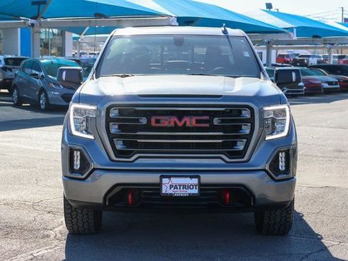 Used 2021 GMC Sierra 1500 AT4 w/ AT4 Preferred Package AWD/4WD image 2