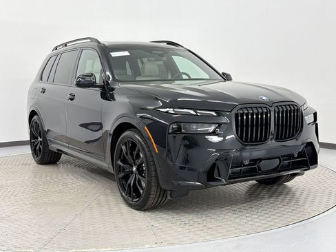 New 2026 BMW X7 xDrive40i w/ Executive Package image 7