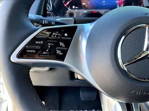 New 2026 Mercedes-Benz GLB 250 image 20