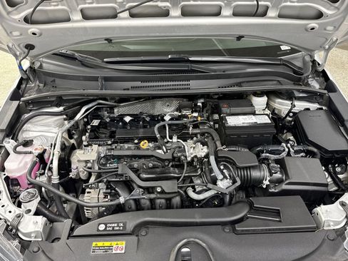 Used 2024 Toyota Corolla LE image 31