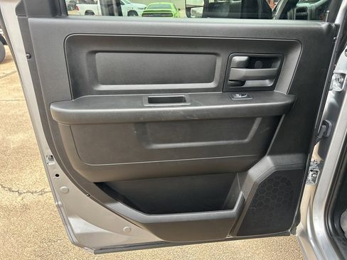 Used 2022 RAM 3500 Tradesman image 9