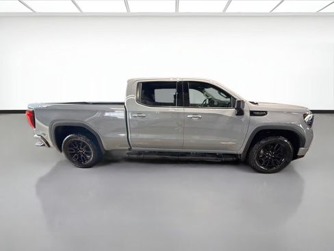 Used 2024 GMC Sierra 1500 Elevation w/ X31 Off-Road Package AWD/4WD image 4