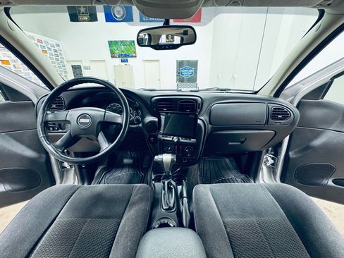 Used 2008 Chevrolet TrailBlazer SS w/ Sun And Sound Package image 31