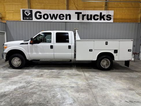 Used 2016 Ford F350 XL w/ Power Equipment Group AWD/4WD image 2