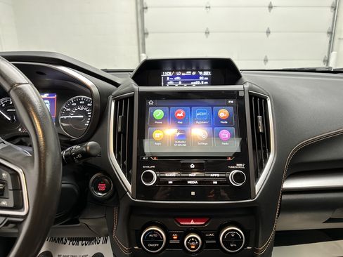 Used 2020 Subaru Crosstrek 2.0i Limited w/ Moonroof Package w/Navigation AWD/4WD image 21
