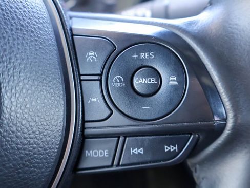Used 2024 Toyota Corolla SE FWD image 15