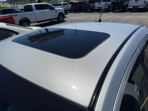 Used 2012 Ford Fusion SEL FWD image 7