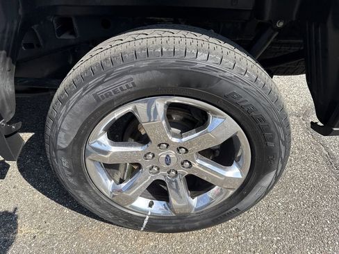 Used 2023 Ford F150 Lariat w/ Equipment Group 502A High AWD/4WD image 19