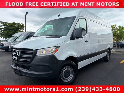 Used 2021 Mercedes-Benz Sprinter 2500 w/ Driver Convenience Package image 1