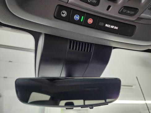 Used 2024 Chevrolet Silverado 2500 LTZ w/ LTZ Premium Package image 59