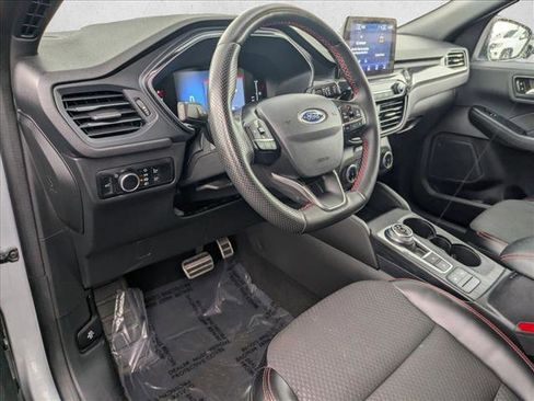 Used 2023 Ford Escape ST-Line image 10