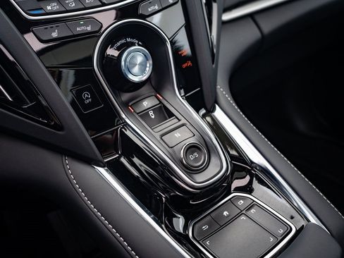 Used 2025 Acura RDX w/ Technology Package image 33