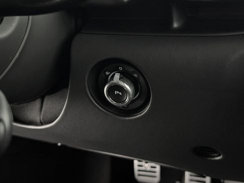 New 2025 McLaren Artura Spider image 21