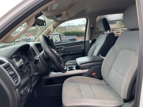 Used 2019 RAM 1500 Big Horn image 11