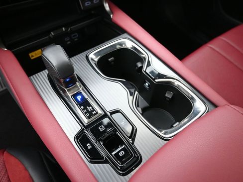 Used 2024 Lexus RX 500h F Sport image 33