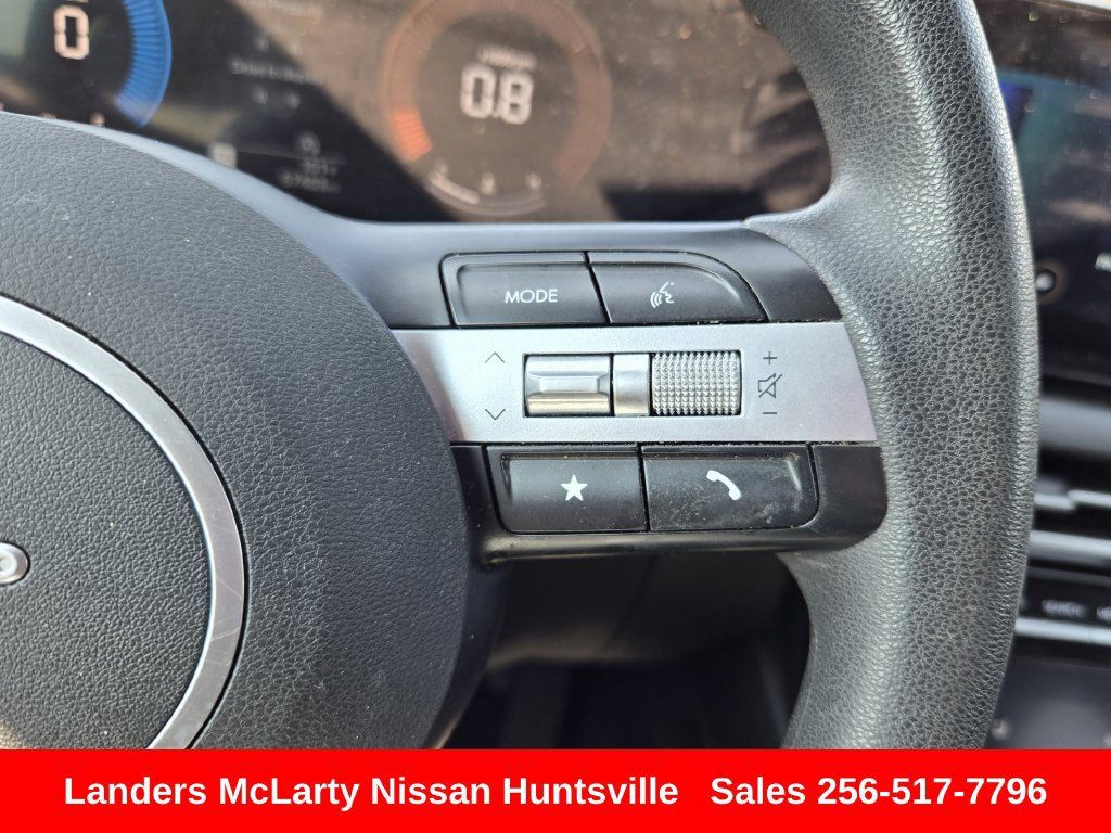 Used 2025 Hyundai Tucson SEL FWD image 24