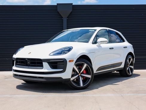 New 2025 Porsche Macan S image 1