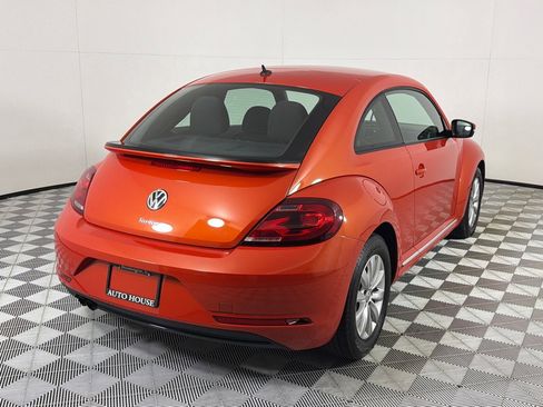Used 2019 Volkswagen Beetle 2.0T S FWD image 5