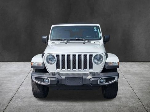 Used 2018 Jeep Wrangler Unlimited Sahara AWD/4WD image 10