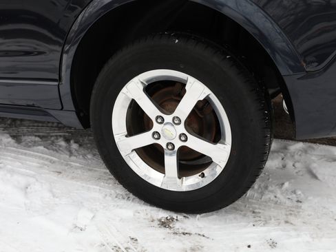 Used 2014 Chevrolet Captiva Sport LT image 9