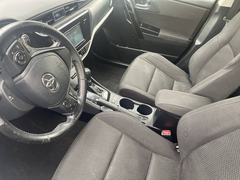 Used 2017 Toyota Corolla iM w/ All-Weather Mat Package FWD image 5