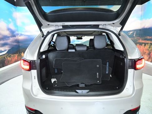 Used 2024 MAZDA CX-90 3.3 Turbo w/ Premium Package image 44