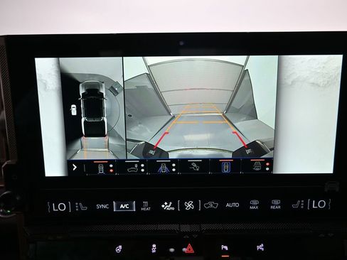 New 2025 GMC Hummer EV 3X image 18