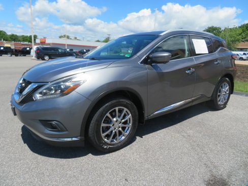 Used 2018 Nissan Murano SL w/ Moonroof Package image 8
