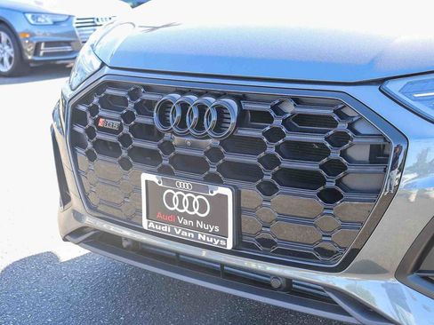Used 2023 Audi SQ5 Premium Plus w/ Premium Plus Package AWD/4WD image 8