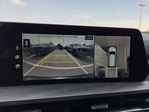 Certified 2025 Kia Telluride SX Prestige X-Line AWD/4WD image 30