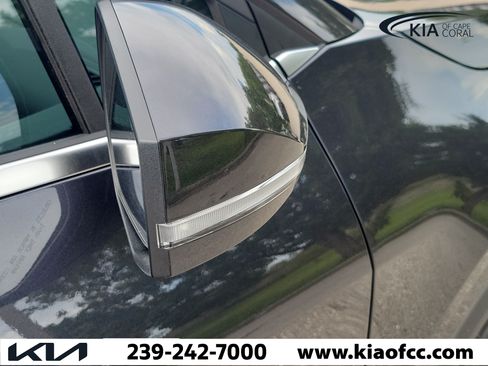 New 2026 Kia Sportage EX FWD image 8