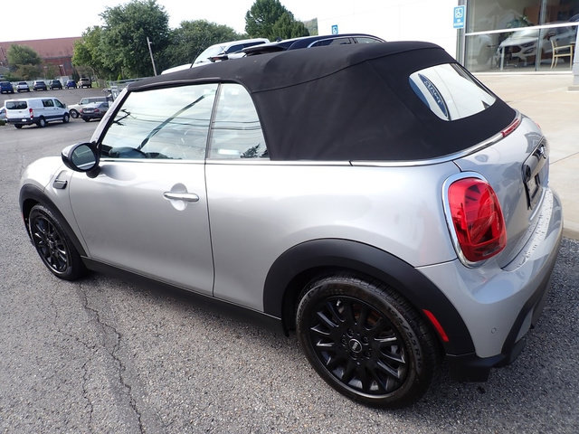 Used 2023 MINI Cooper Convertible FWD image 3