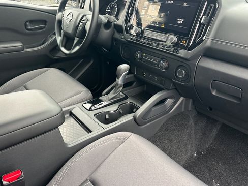 New 2026 Nissan Frontier SV w/ Tow Package image 15