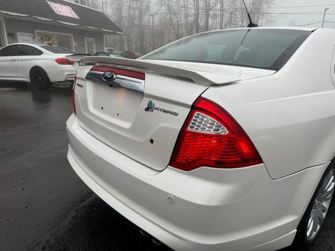 Used 2011 Ford Fusion Hybrid w/ 502A Rapid Spec Order Code image 12